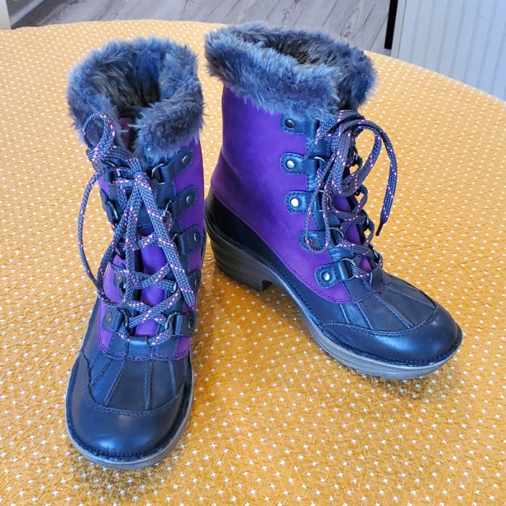 bionic Boots
